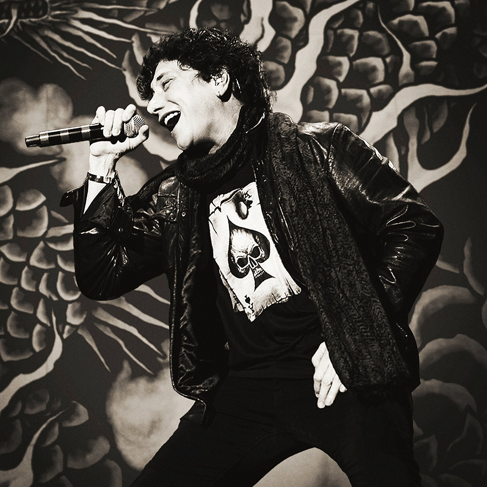 ERIC MARTIN ARTIST PHOTO